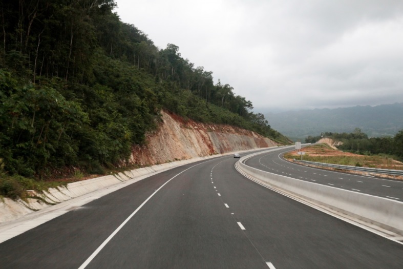 Etapas para la construccion de las autopistas Claudio Antonio Ramirez Soto 2 - Etapas para la construcción de las autopistas